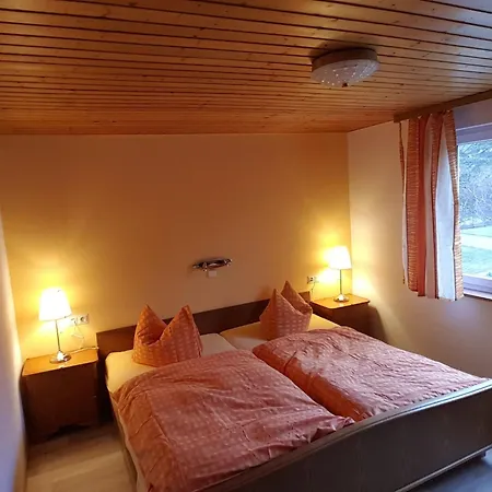 In Bischoffingen, Cleaning Included 公寓